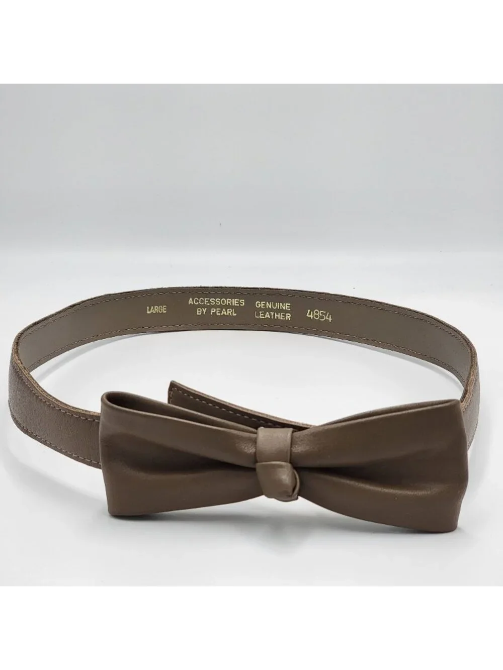 Vtg 50s 60s 70s Brown Genuine Leather Belt with Bow by Accessories by Pearl